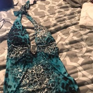 A small sparkly blouse